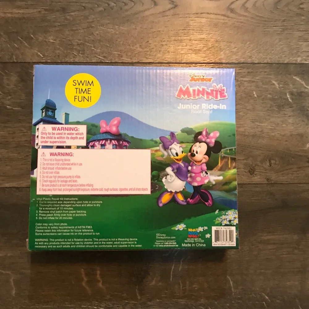 Disney Minnie‎ Junior Ride in Float Seat NIB